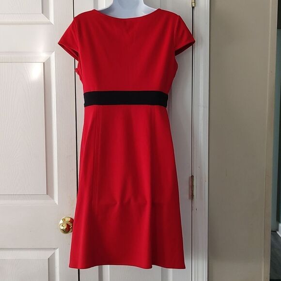 London Times red  black dress Sz 6 EUC - Picture 4 of 4